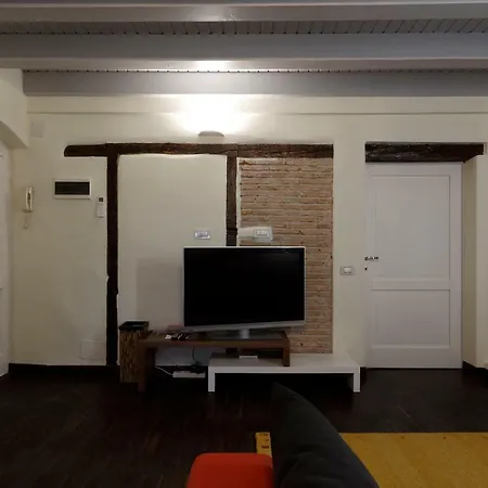 Ferienwohnung House 41, Nuovo In Borgo Storico Bergamo Exterior foto